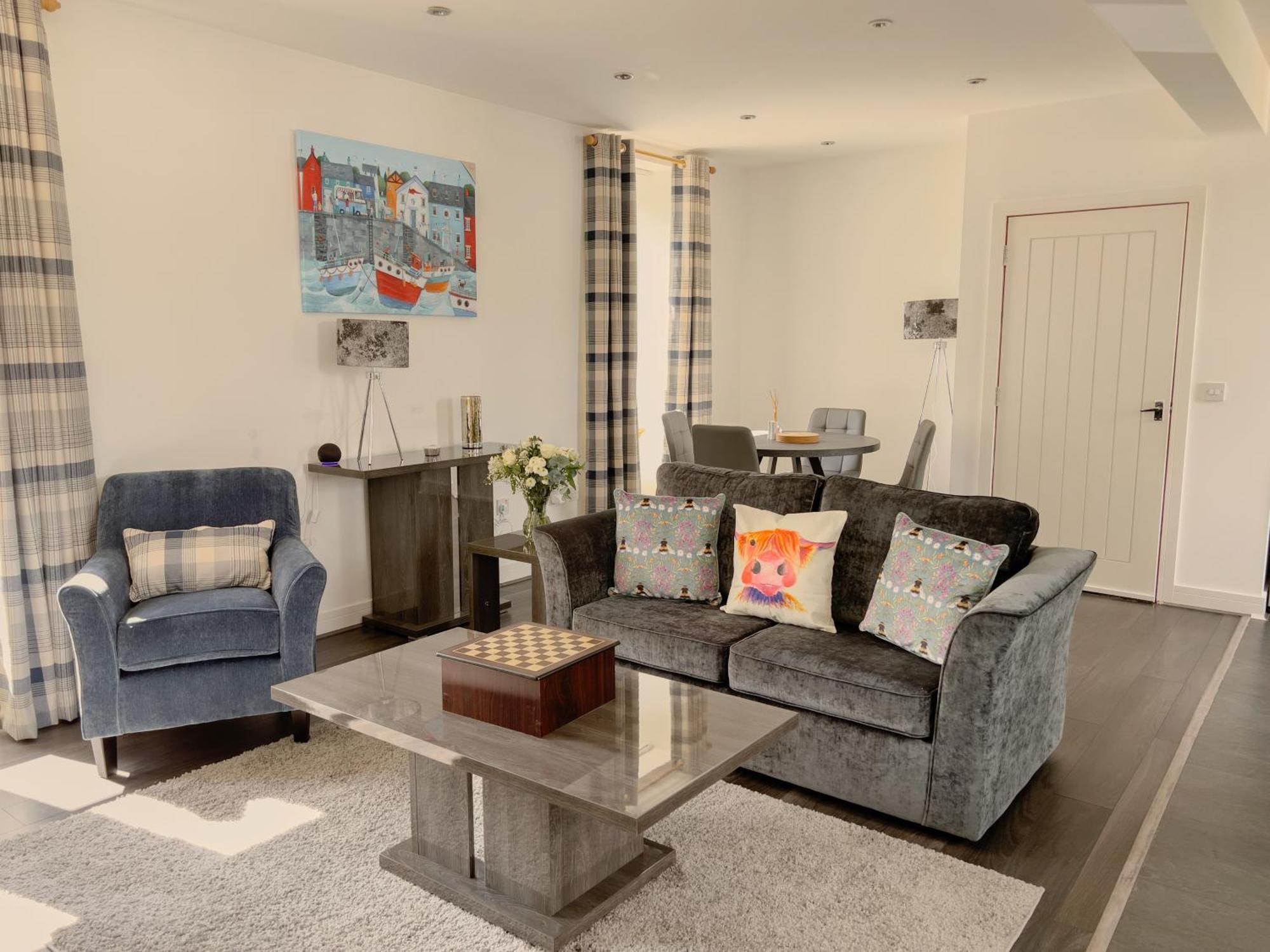 פורט אוגוסטוס Loch Ness Gatehouse Apartments מראה חיצוני תמונה